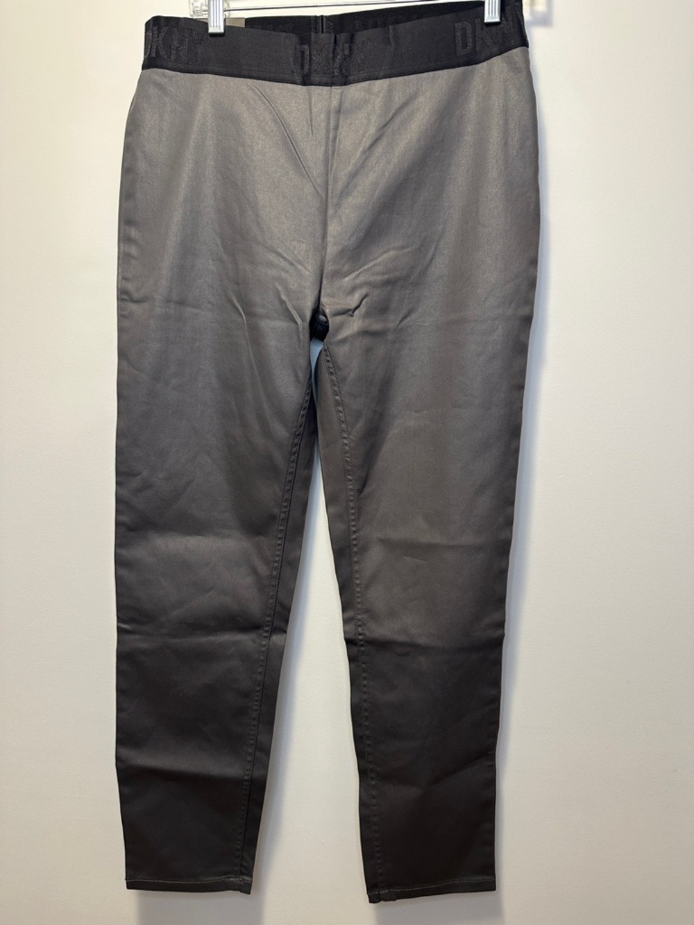 DKNY High Rise Elastic Waist Pull On Leggings with Black Logo Waistband
